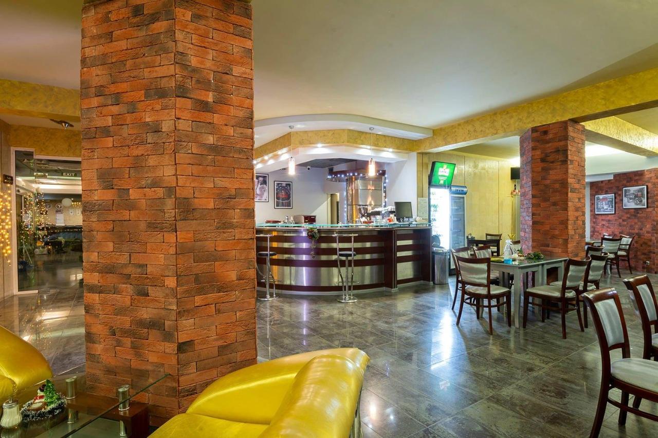 Hotel Slaviani Dimitrovgrad  Ngoại thất bức ảnh