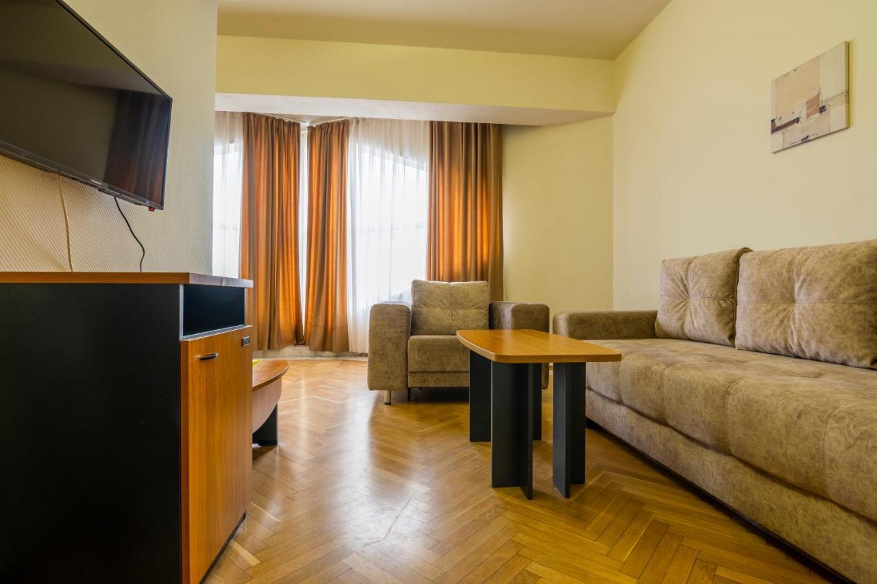 Hotel Slaviani Dimitrovgrad  Ngoại thất bức ảnh